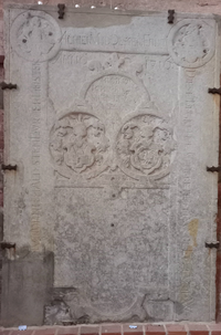 Bild vergrößern: Grabplatte des Bürgermeisters Johann Oldenburg_Rainer Boldt