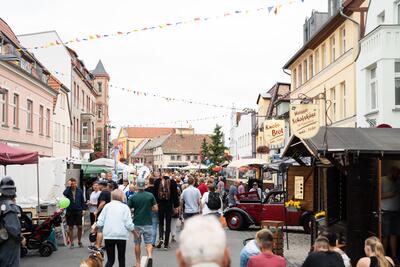 Bild vergrern: Gnsemarkttage Btzow Stadtfest 2022